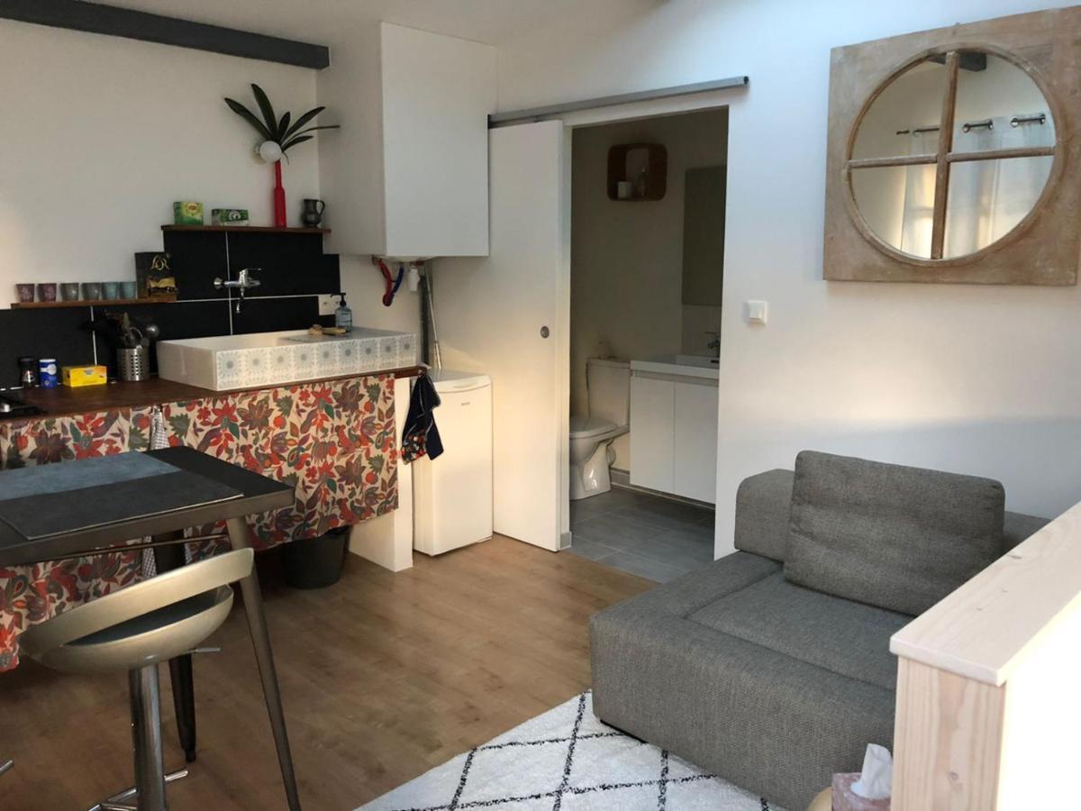 Charmant Logement Avec Parking Daire Orvault Dış mekan fotoğraf