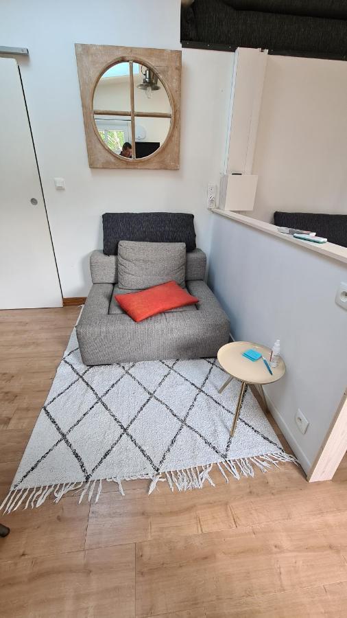 Charmant Logement Avec Parking Daire Orvault Dış mekan fotoğraf